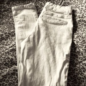 🌞 Celebrity Pink trousers Fitted like jeans pale yellow. Size 0 or 24